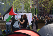 تقرير مرئي حول بدء الاعتصام الاحتجاجي الطلابي داخل ساحات جامعة أمستردام تضامناً مع طلاب الجامعات الامريكية وعما لفلسطين وغزة