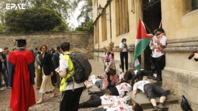 وقفة احتجاجية مناصرة لغزة في جامعة أكسفورد