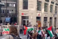 وقفة احتجاجية مناصرة لغزة في كلية لندن للاقتصاد
