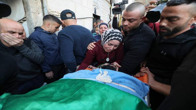 استشهاد أربعة فلسطينيين بينهم قاصر في غارة إسرائيلية على جنين