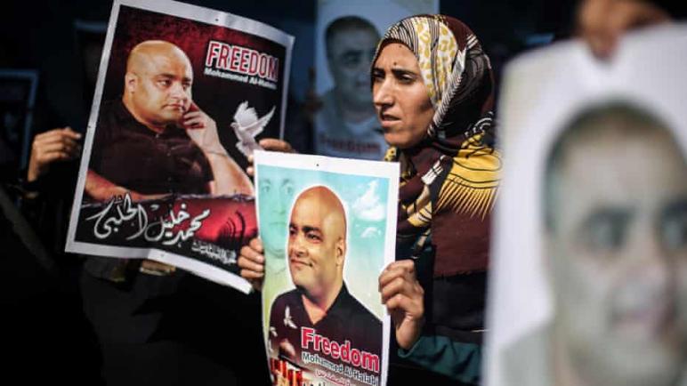 يتعرض الكيان الإسرائيلي لضغوط لإنهاء القضية المعيبة ضد ناشط إغاثي في قطاع غزة