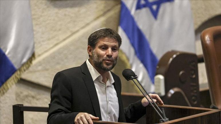 وزير المالية الإسرائيلي في باريس: “لا يوجد شيء اسمه شعب فلسطيني”