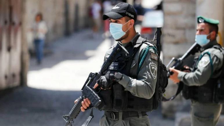 مقتل شاب فلسطيني برصاص الشرطة الإسرائيلية أثناء مداهمة شمال القدس