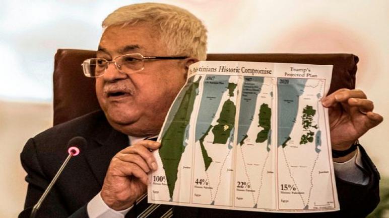 أعلن محمود عباس عن قطع جميع العلاقات مع اسرائيل وأمريكا رداً على خطة ترامب للسلام