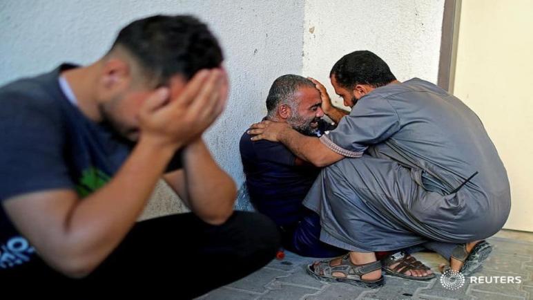 شهيد وعشرات الإصابات برصاص الإحتلال الإسرائيلي شرق غزة