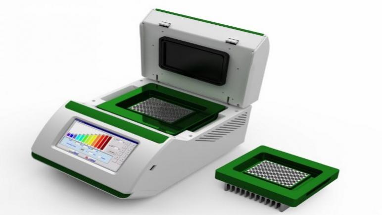 منظمة الصحة العالمية ومؤسسات انسانية تتبرع بجهاز PCR للكشف السريع عن الإصابة بفيروس كورونا لمشفى الشفاء في قطاع غزة
