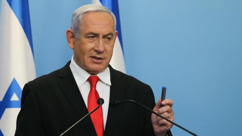 رئيس وزراء الكيان الإسرائيلي يريد زرع شرائح الكترونية داخل الأطفال لضمان التباعد الإجتماعي
