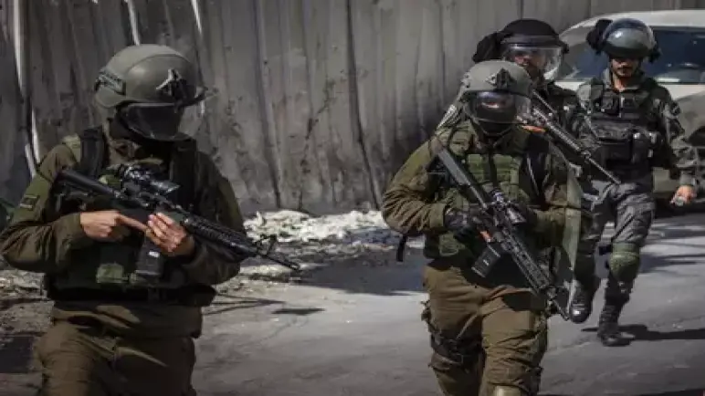 إصابة ستة فلسطينيين في عملية للجيش الإسرائيلي في مخيم أريحا للاجئين