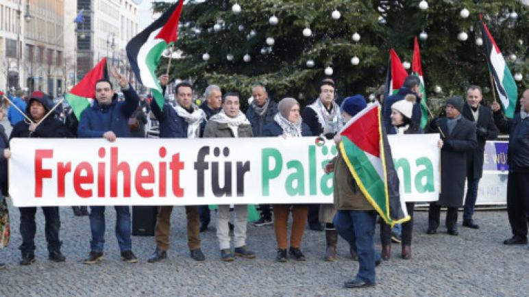 صحيفة BZ برلين: أسبوع وراء أسبوع من النشاطات المعادية لإسرائيل في برلين