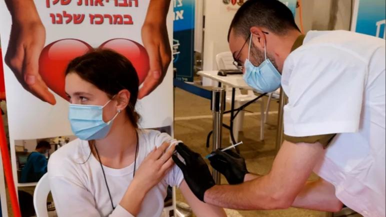 وزير في الكيان الإسرائيلي يريد تأجيل تطعيم الأسرى الفلسطينيين ضد كورونا: “ليس أولوية”